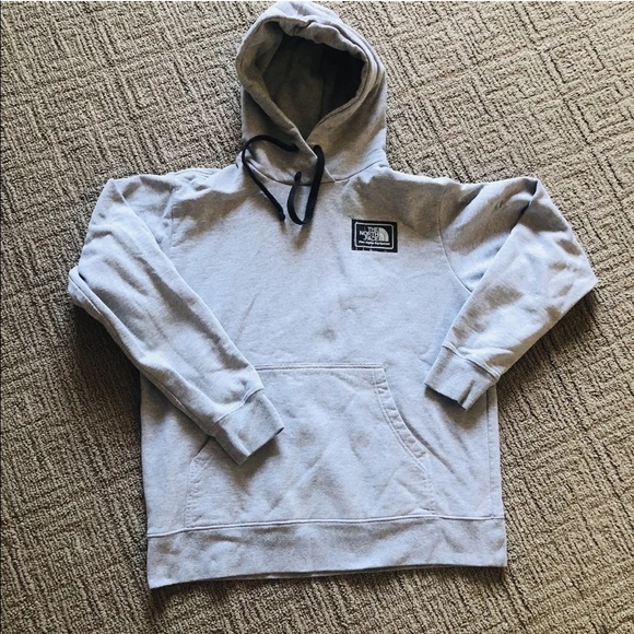 SOLD The North Face Hoodie, size M - Picture 4 of 5